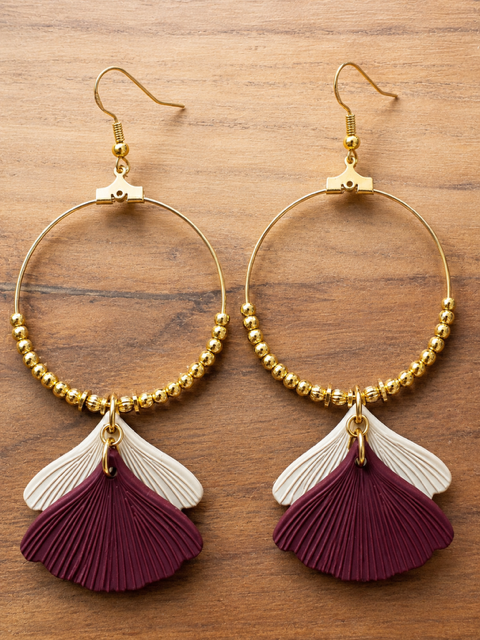 Boucles d’oreilles Alba – Créoles à doubles pétales – Boucles pendantes – Dorées