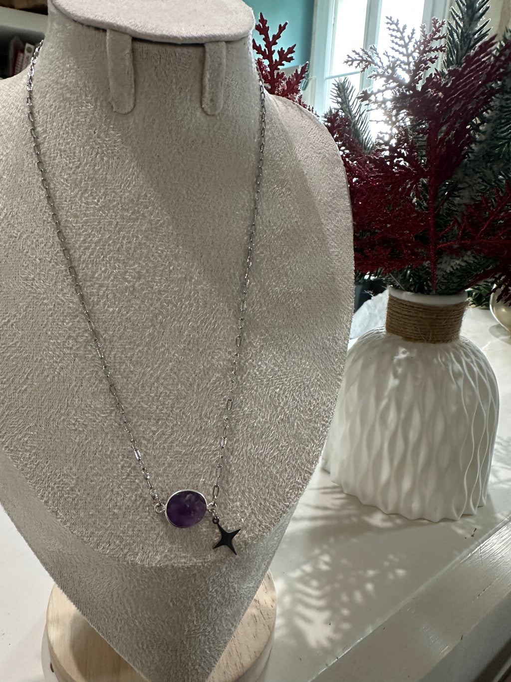 Collier Étoile Violette – Améthyste et acier inoxydable 316L