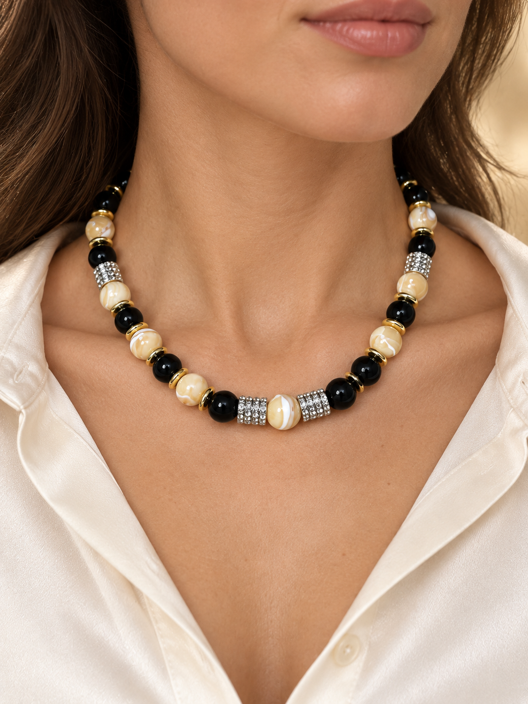 Colliers de perles - violet et gris ou Noir et caramel - 2 modèles au choix