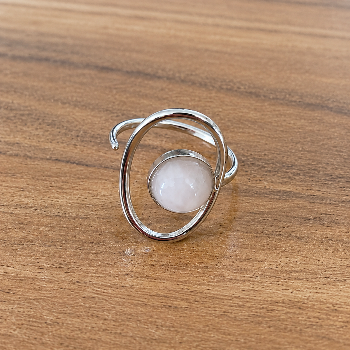 Bague Aura argentée – Quartz rose naturel – Réglable