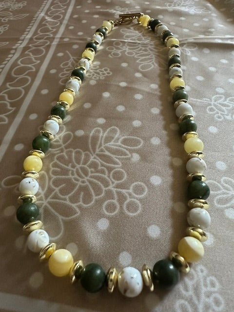 Collier femme Jade vert naturel ou bleu et beige ou noir et lilas