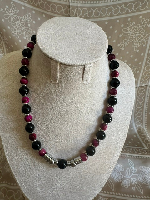 Collier femme vert ou noir ou orange