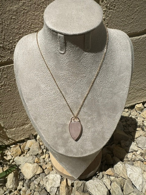 Collier pendentif pierre synthèse , acier inoxydable, doré,