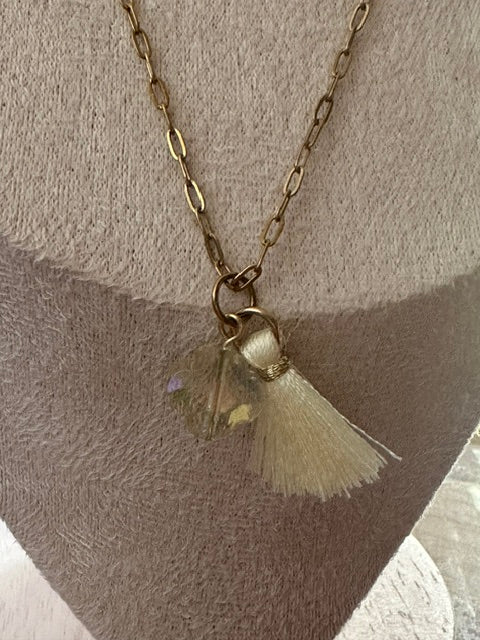 Collier femme doré pendentif trèfle et pompon, acier inoxydable, bijou fait main