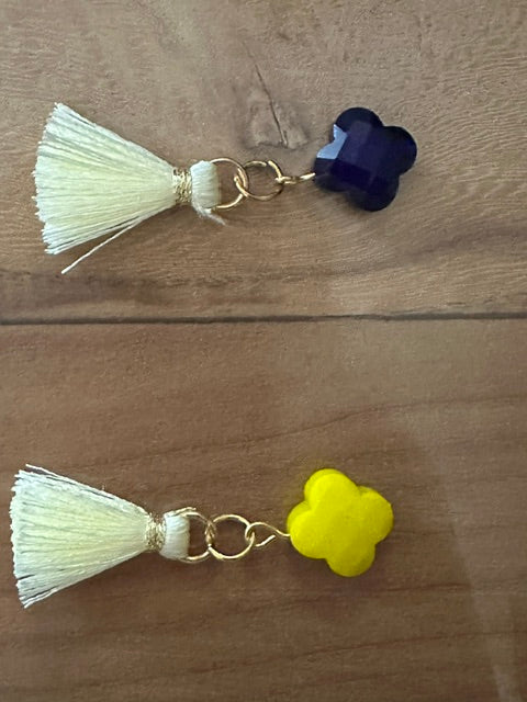Collier femme doré pendentif trèfle et pompon, acier inoxydable, bijou fait main