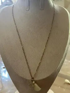 Collier femme doré pendentif trèfle et pompon, acier inoxydable