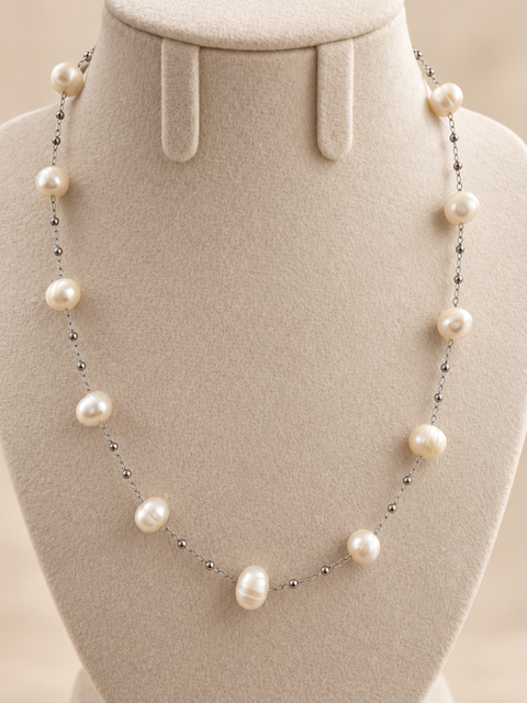 Collier "Epuré" - perles d'eau douce blanche de 8mm et chaîne argenté